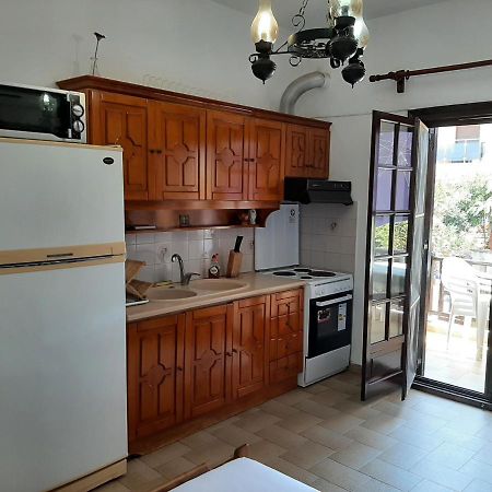 House Kosmas On The Beach Σάρτη Εξωτερικό φωτογραφία