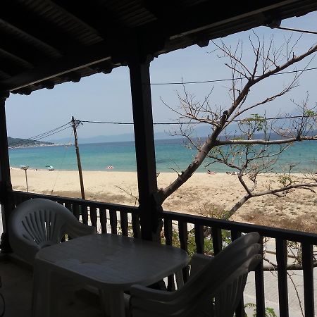 House Kosmas On The Beach Σάρτη Εξωτερικό φωτογραφία