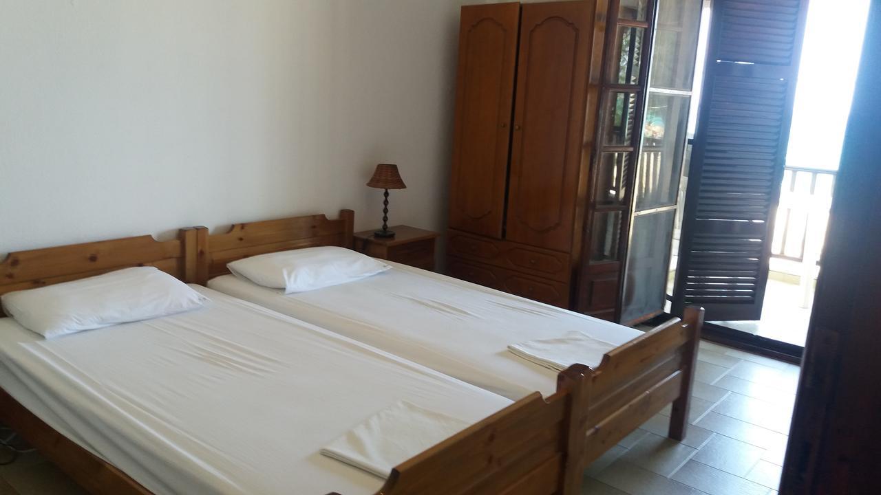 House Kosmas On The Beach Σάρτη Εξωτερικό φωτογραφία