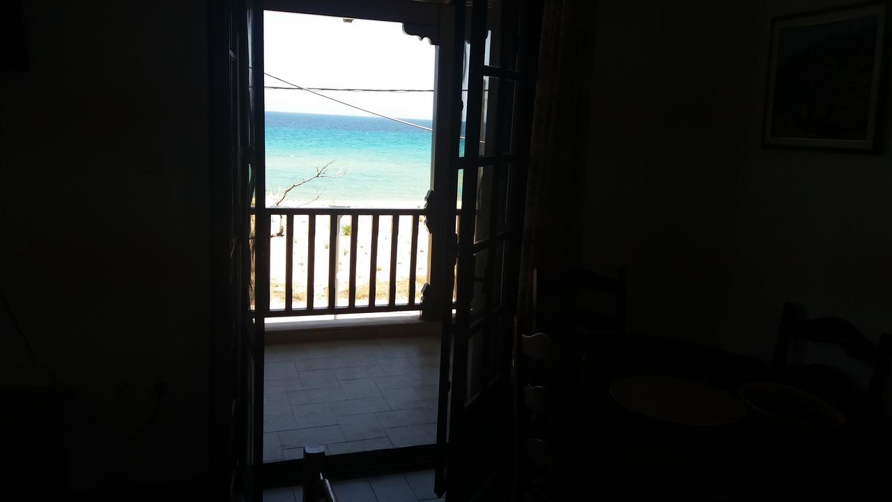 House Kosmas On The Beach Σάρτη Εξωτερικό φωτογραφία